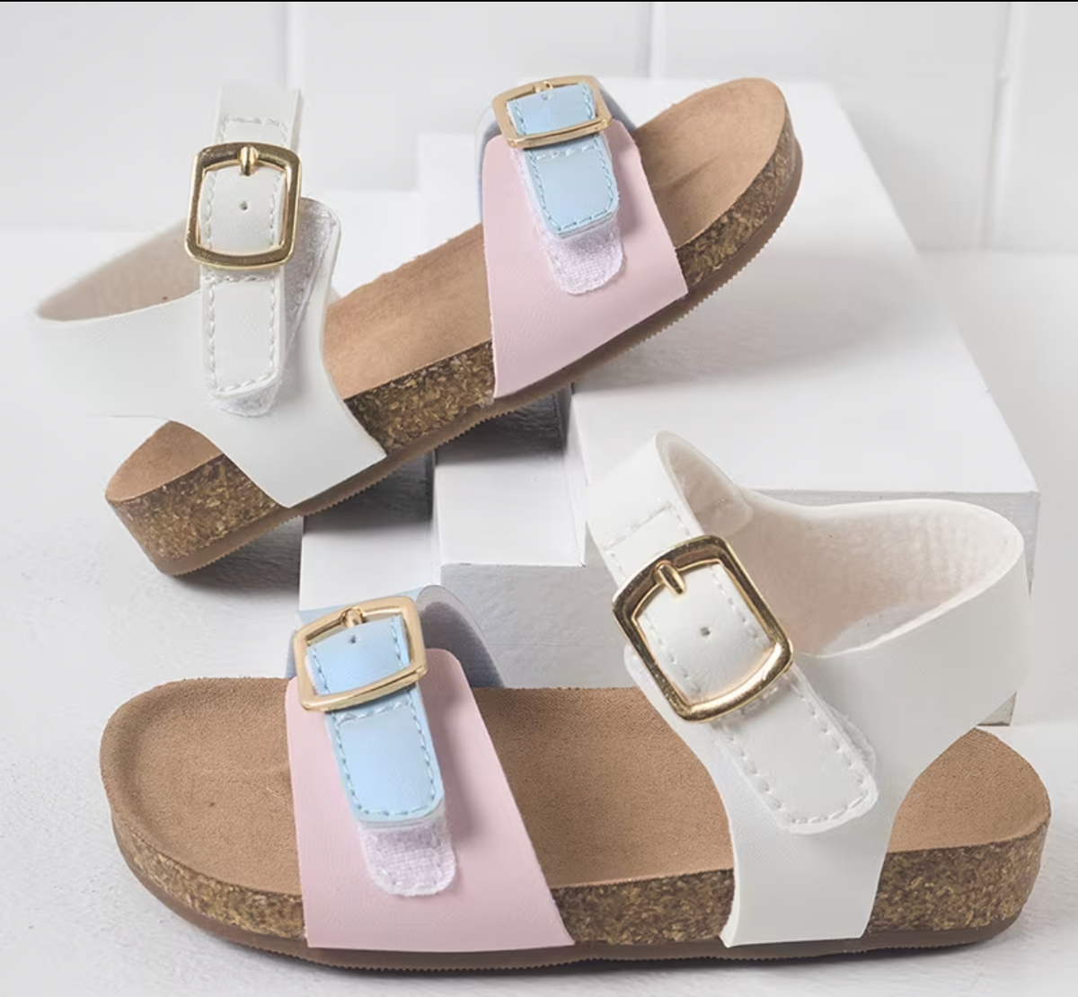 Sandalias de niña