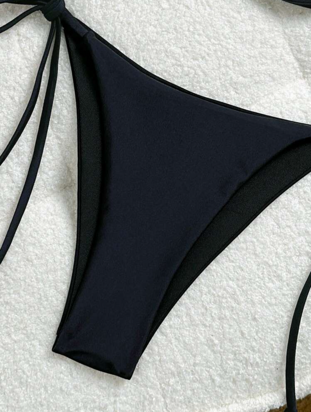 Bikini negro