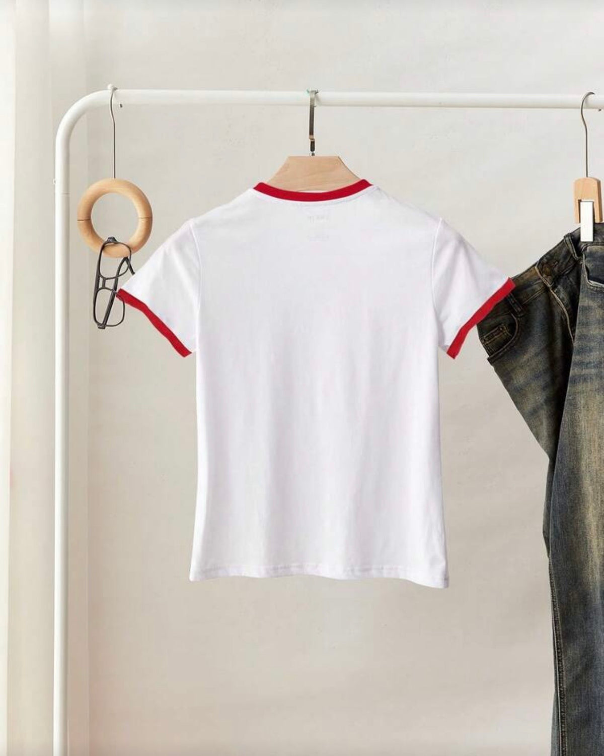 Blusa blanca con corazón