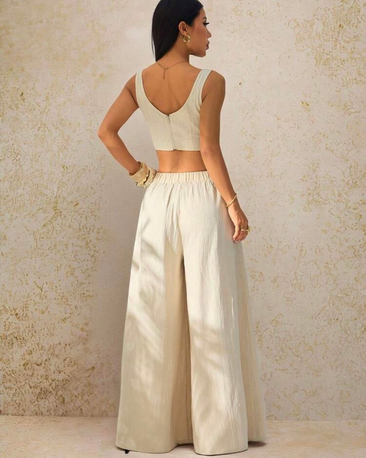Conjunto de palazo y top albaricoque