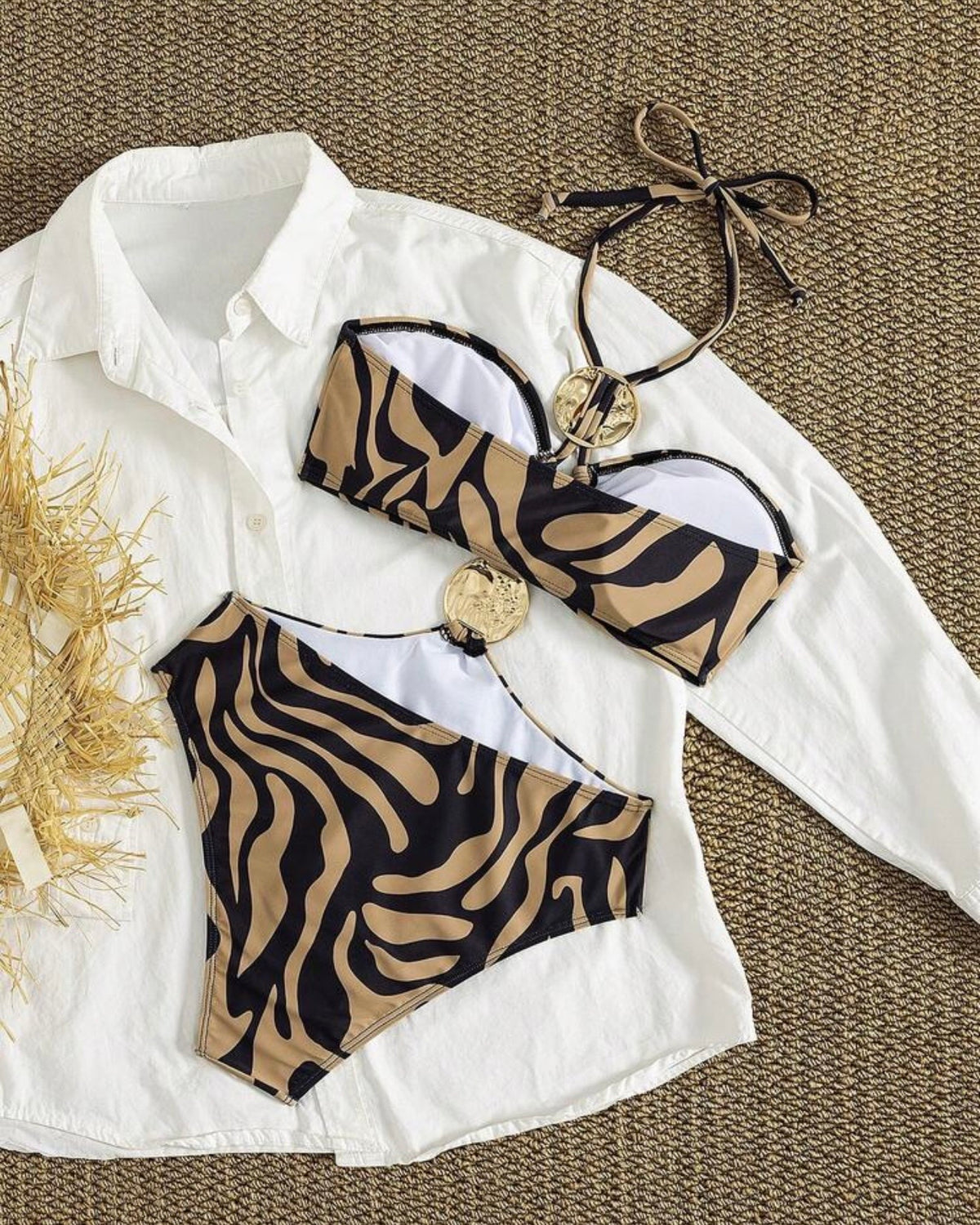 Traje de baño café de zebra