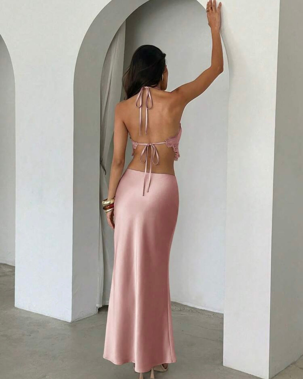 Conjunto rosado satinado