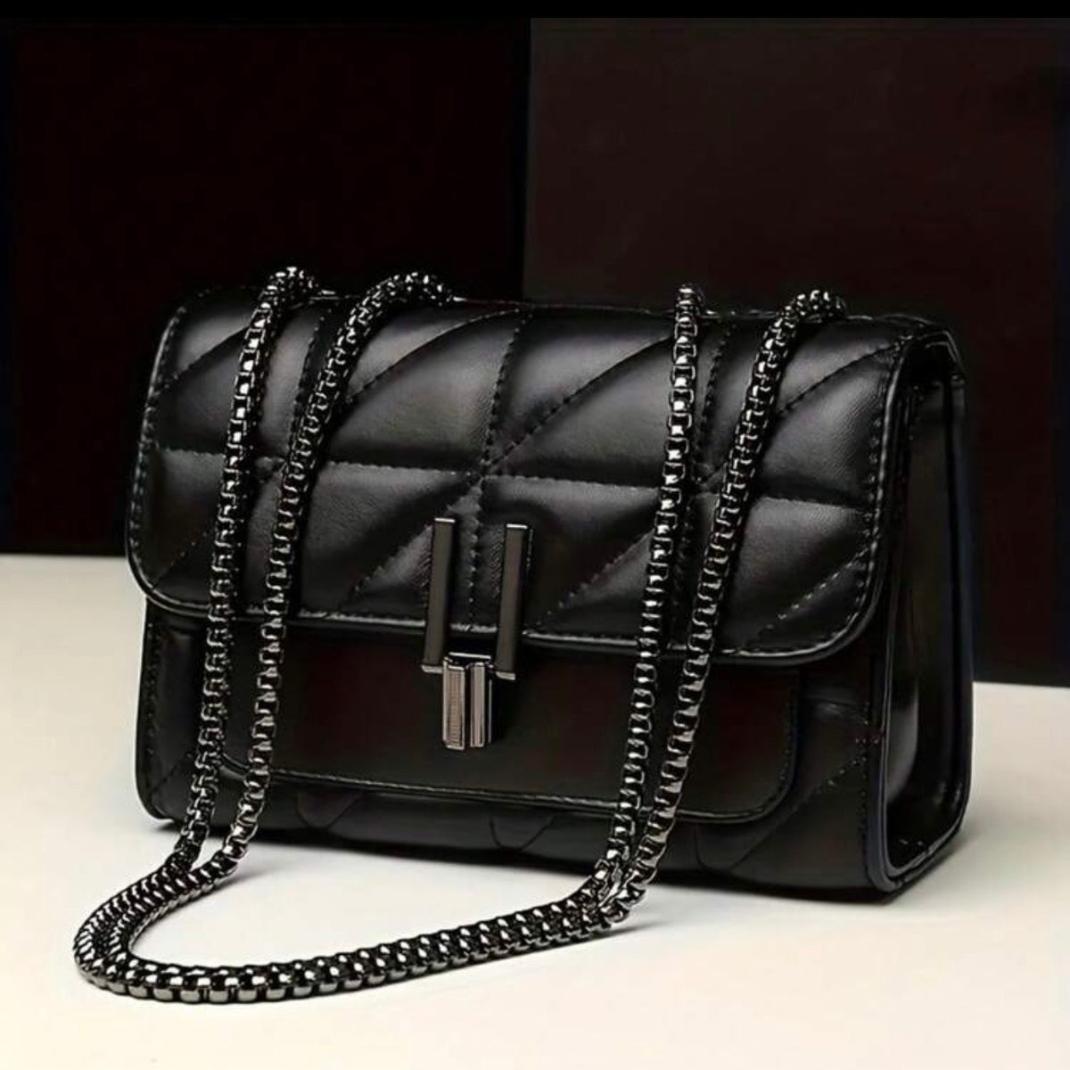 Bolso negro