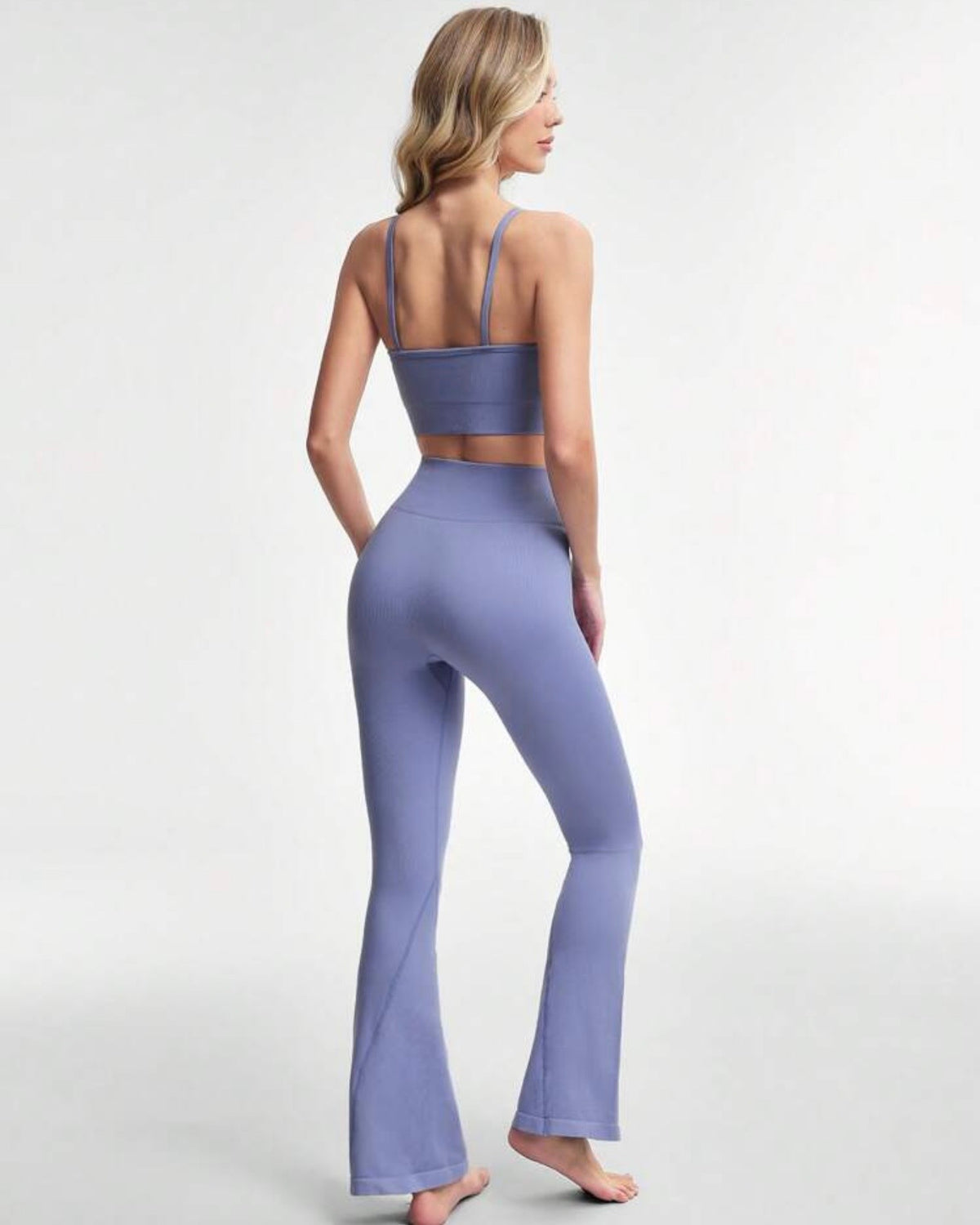 Conjunto deportivo campana lila