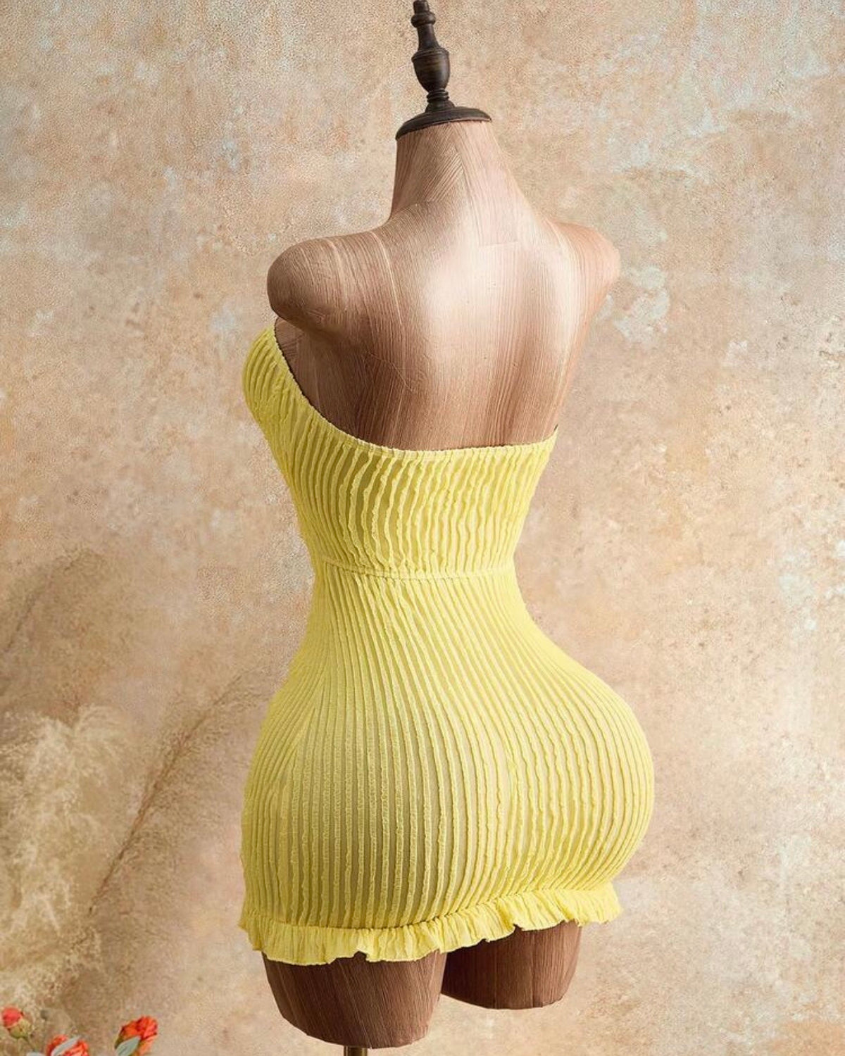 Vestido amarillo straple