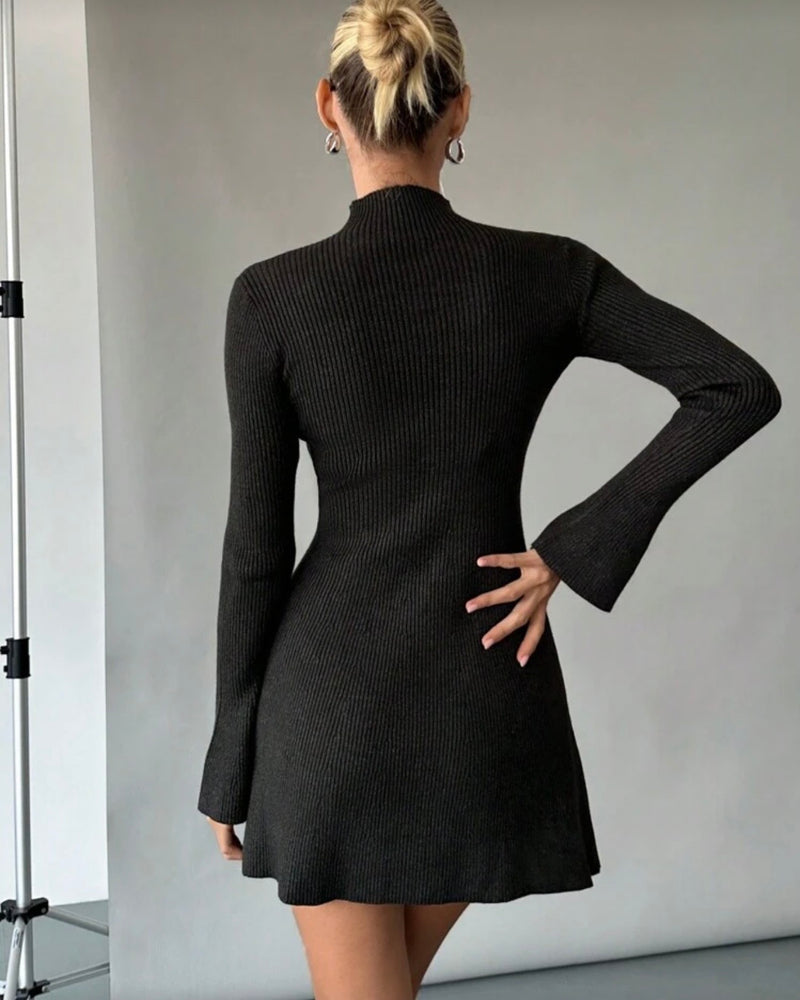 Vestido negro manga larga