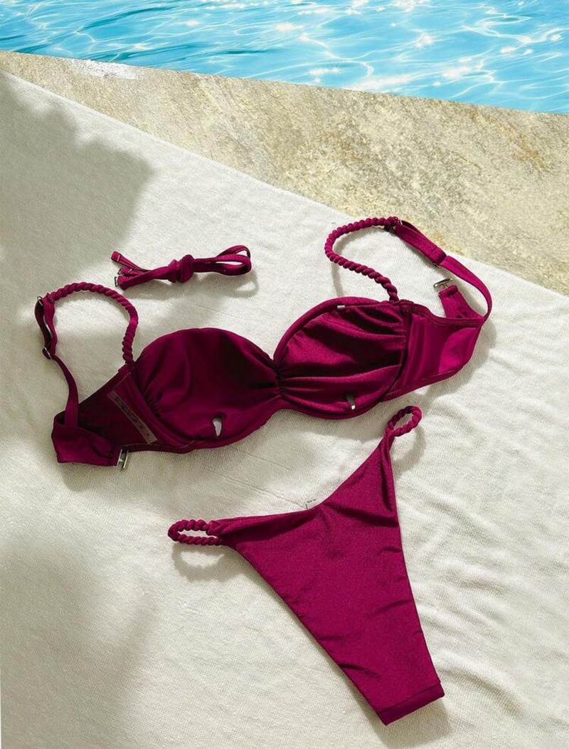 Traje de baño vino