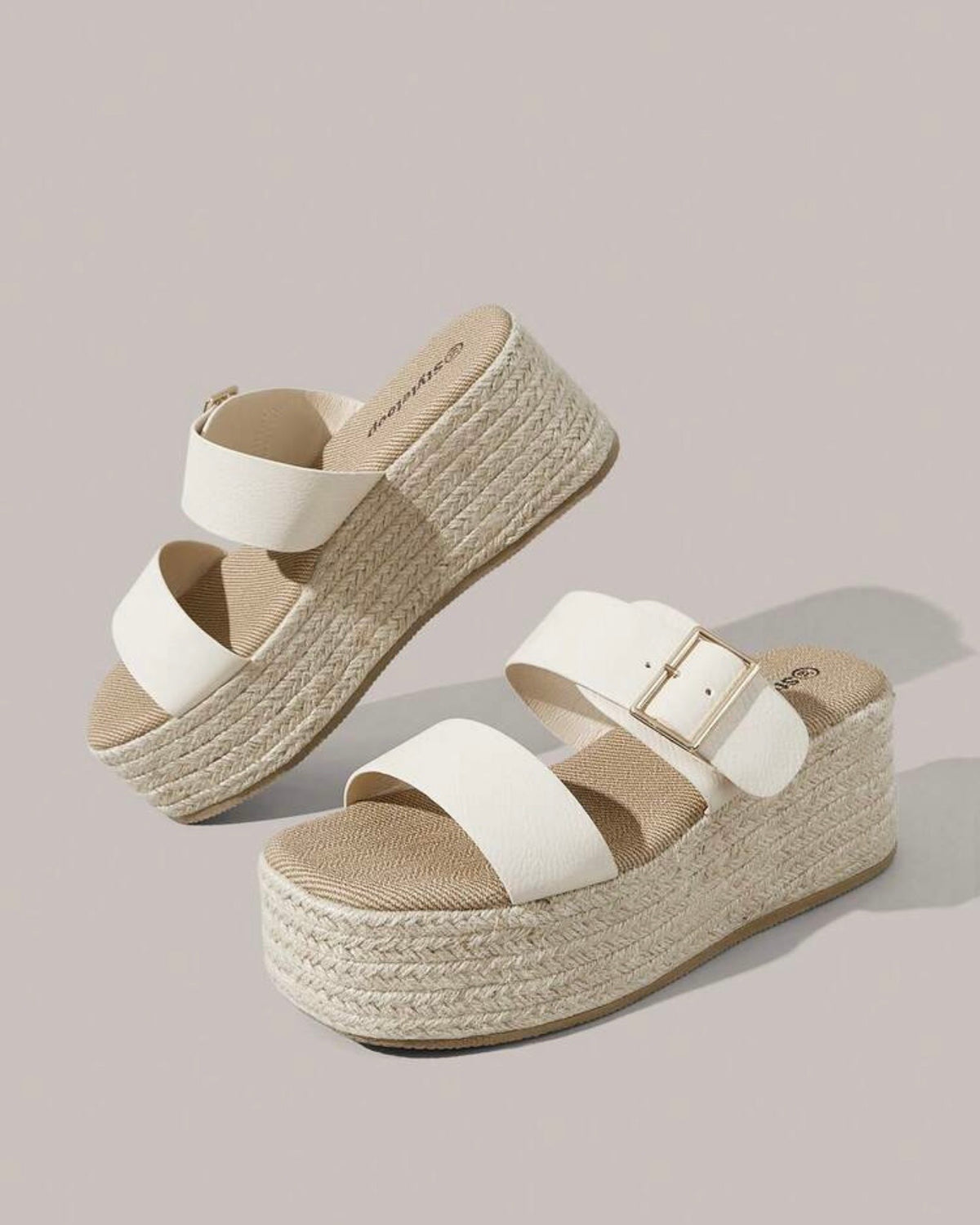 Sandalias blancas con plataforma