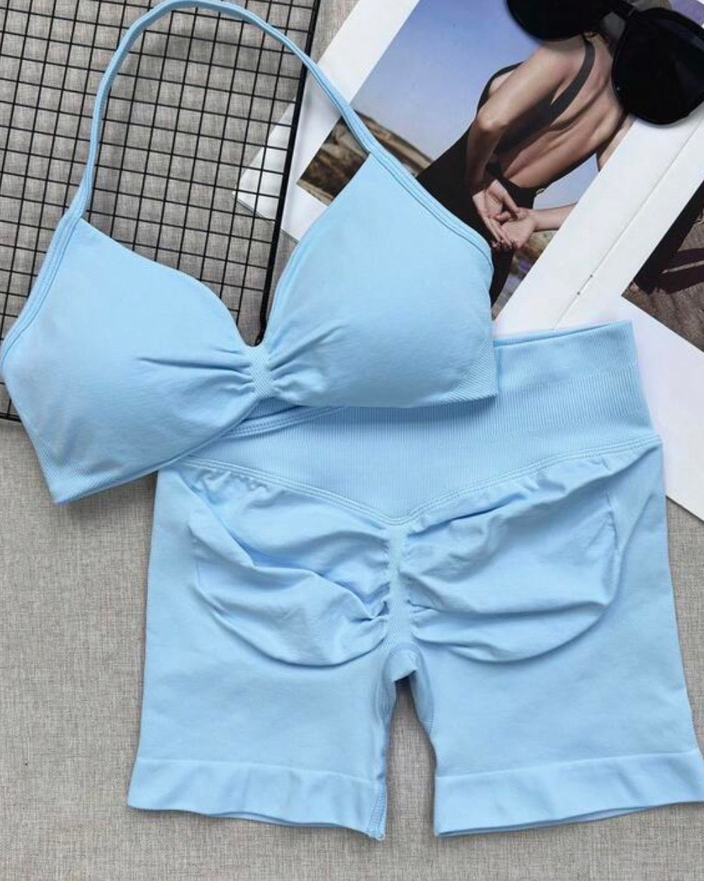 Conjunto deportivo celeste