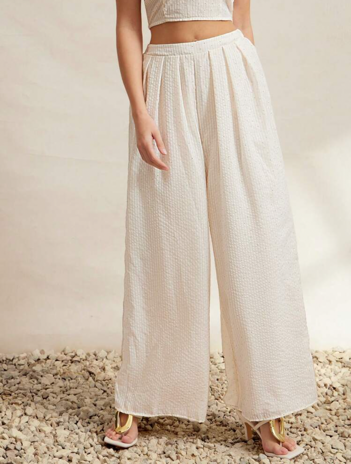 Palazo beige con perlitas