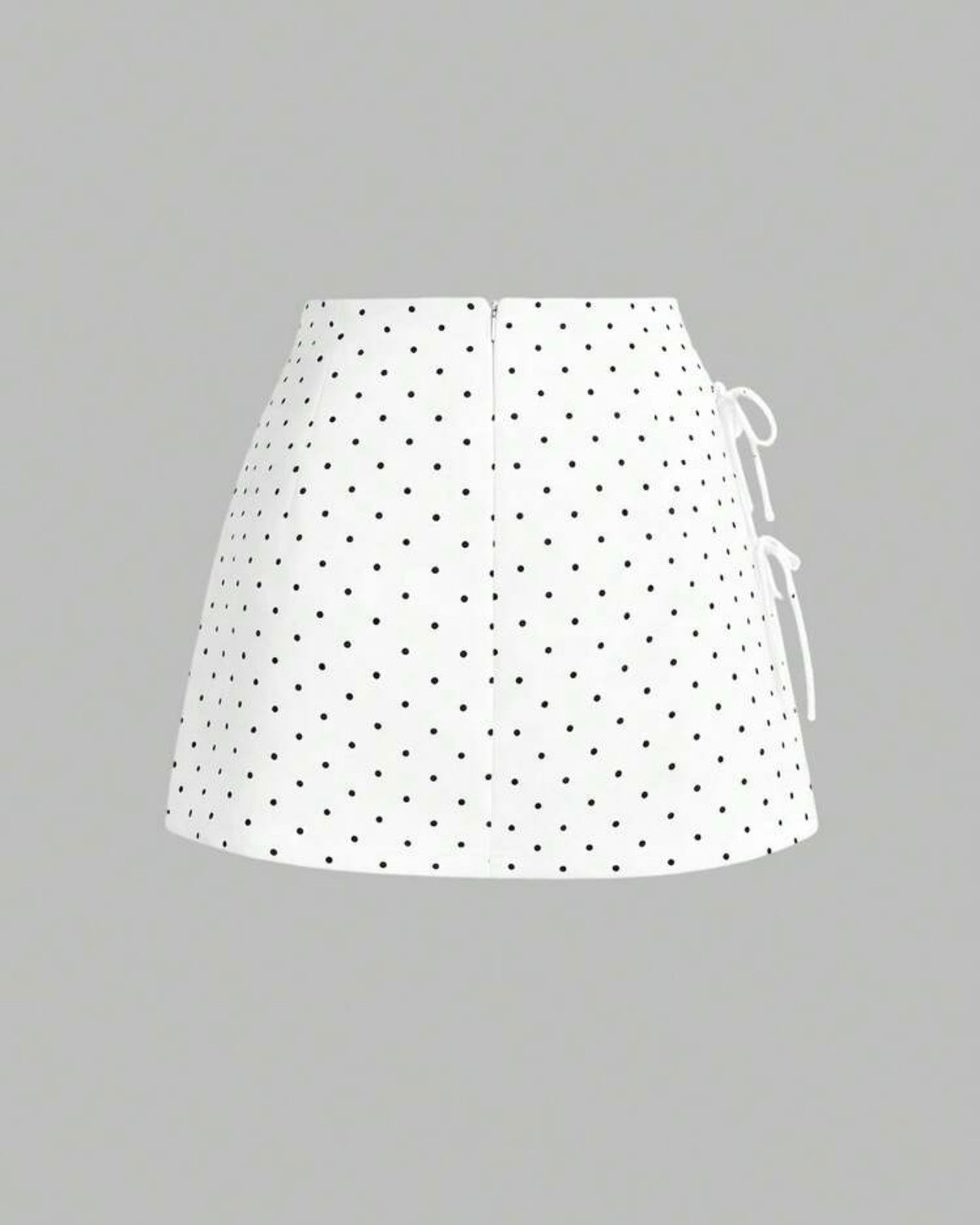 Short enagua blanca con puntos