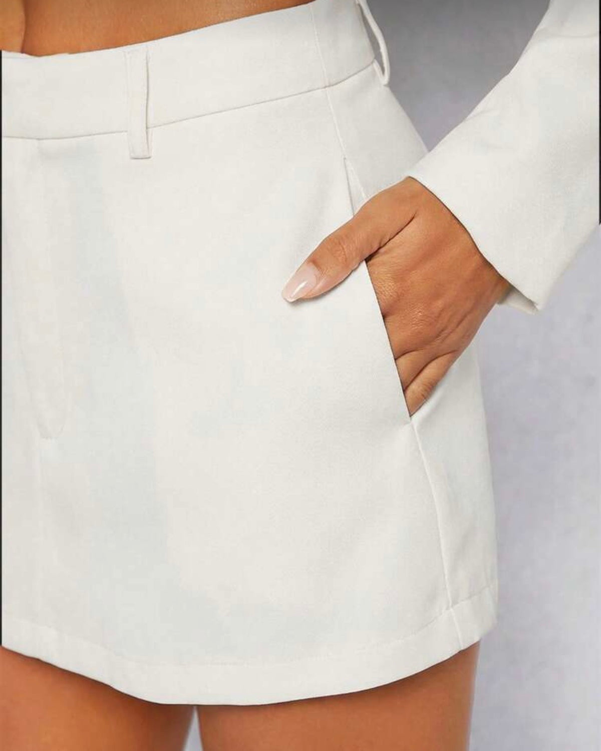 Short enagua minimalista