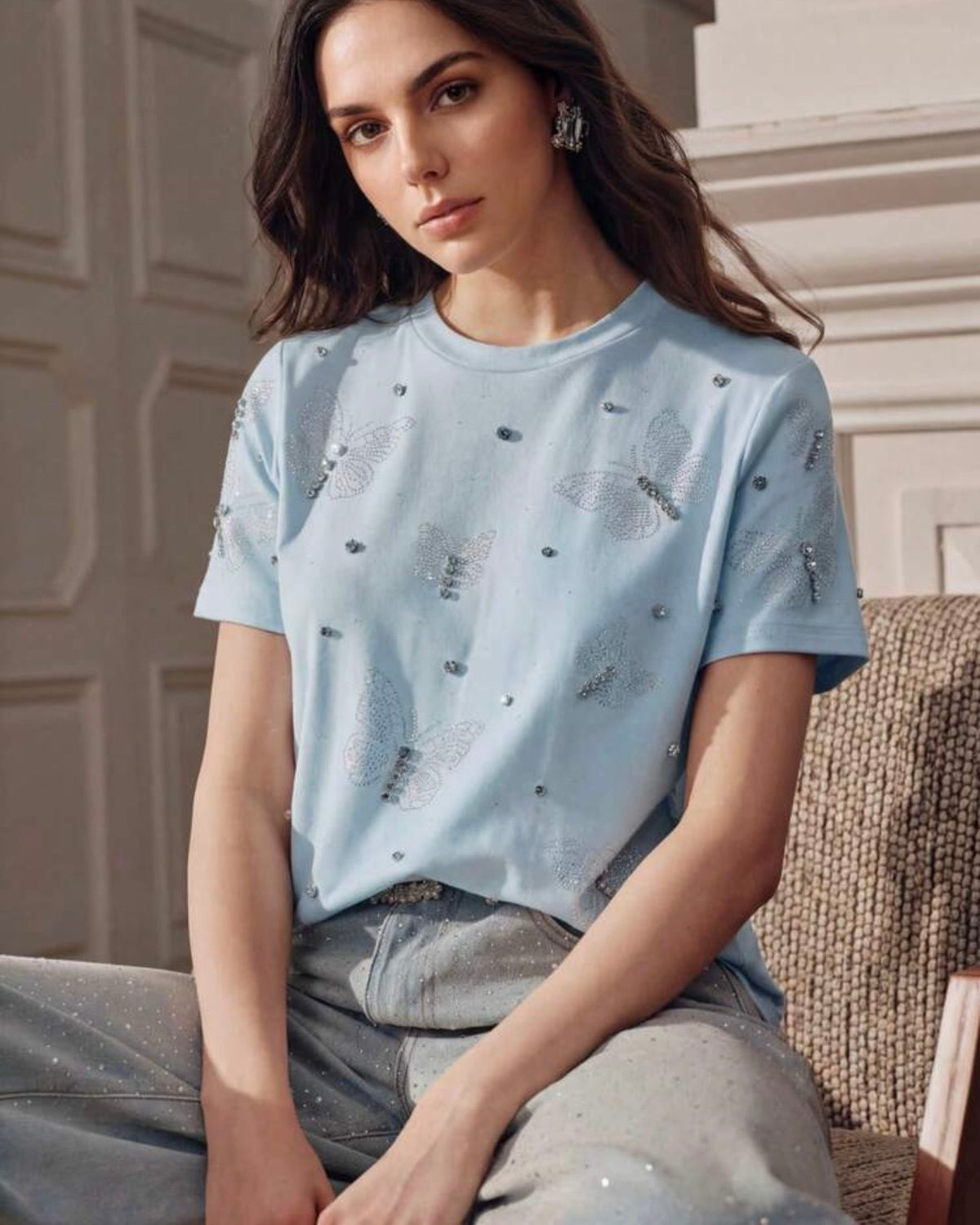 Blusa celeste con perlas