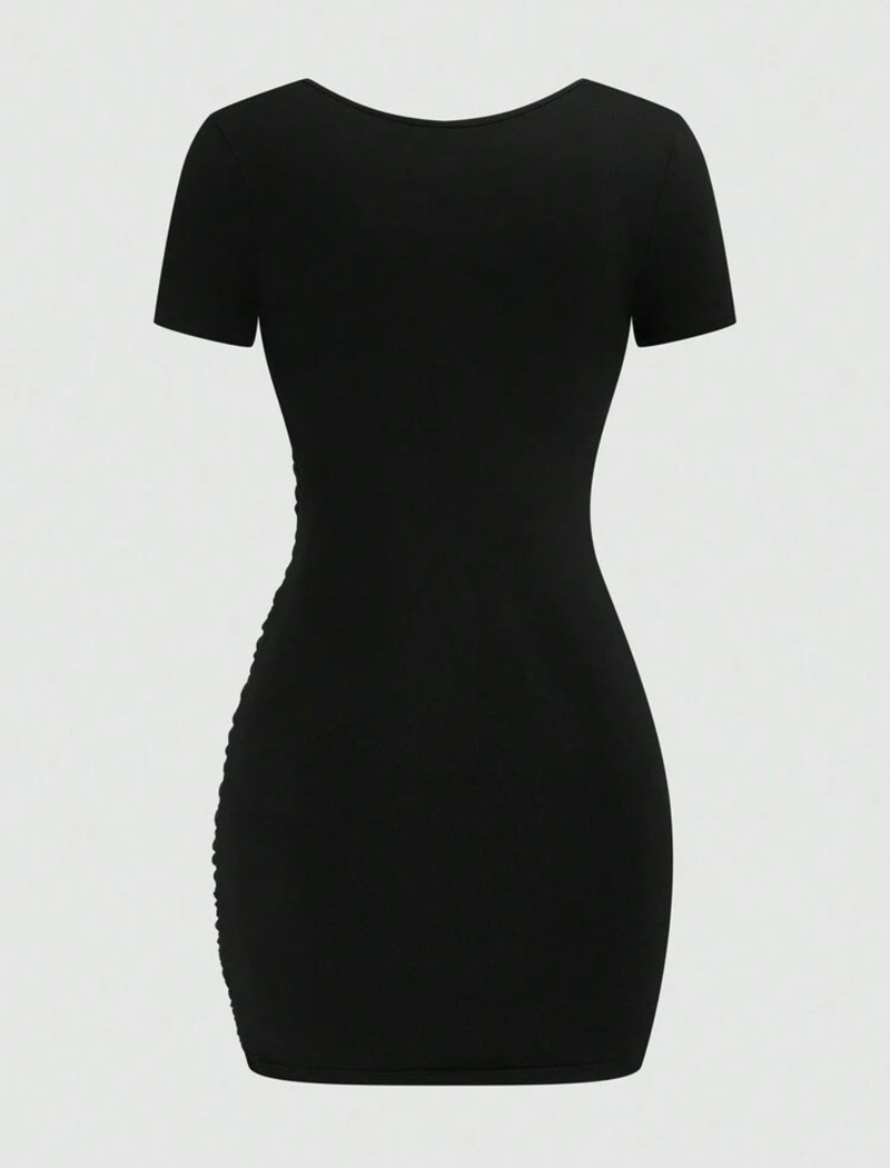 Vestido negro corto