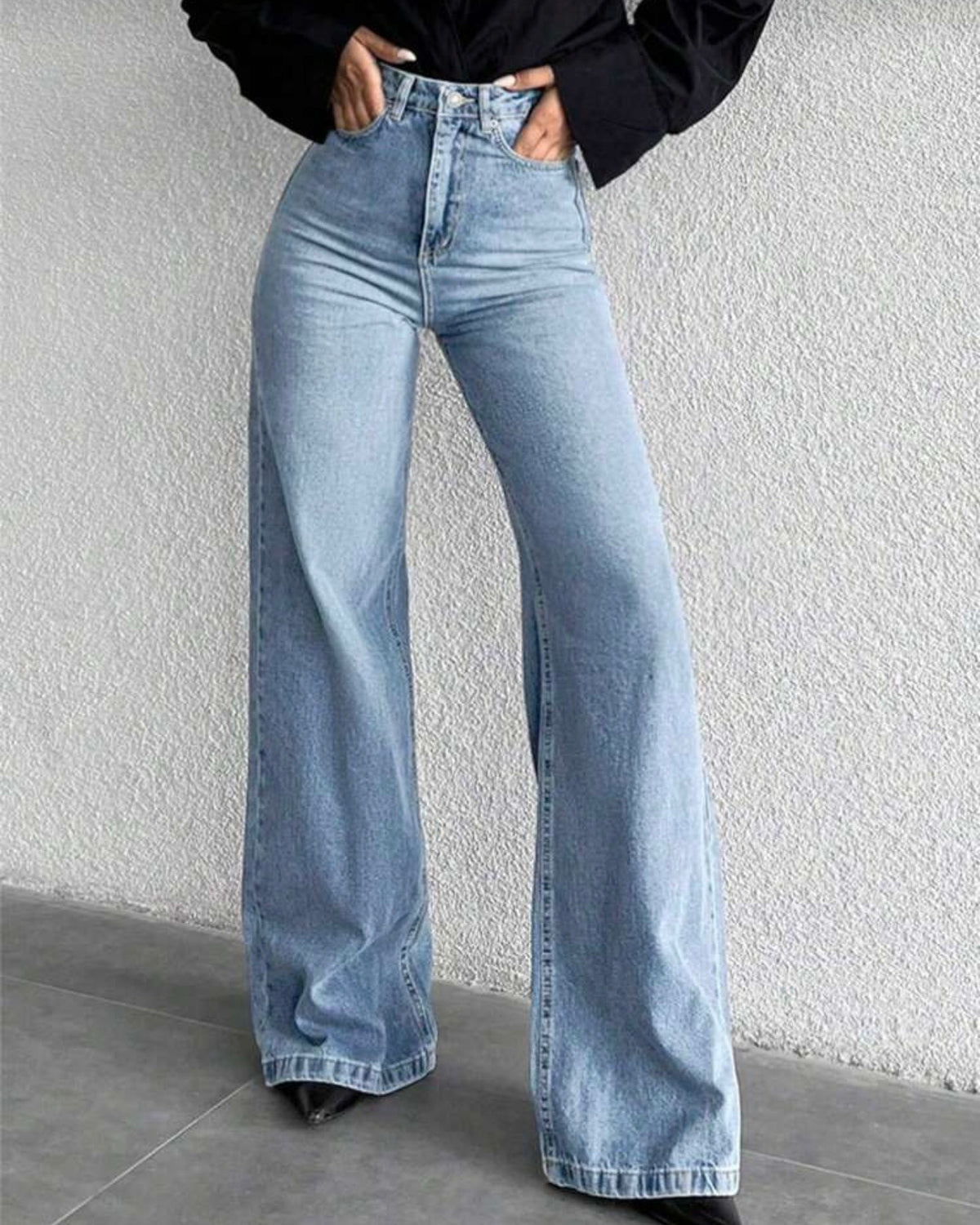 Jeans ancho abajo