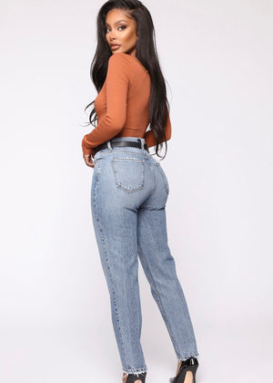 Mom jeans fashion nova