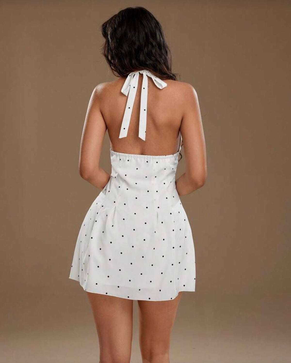 Vestido de puntos