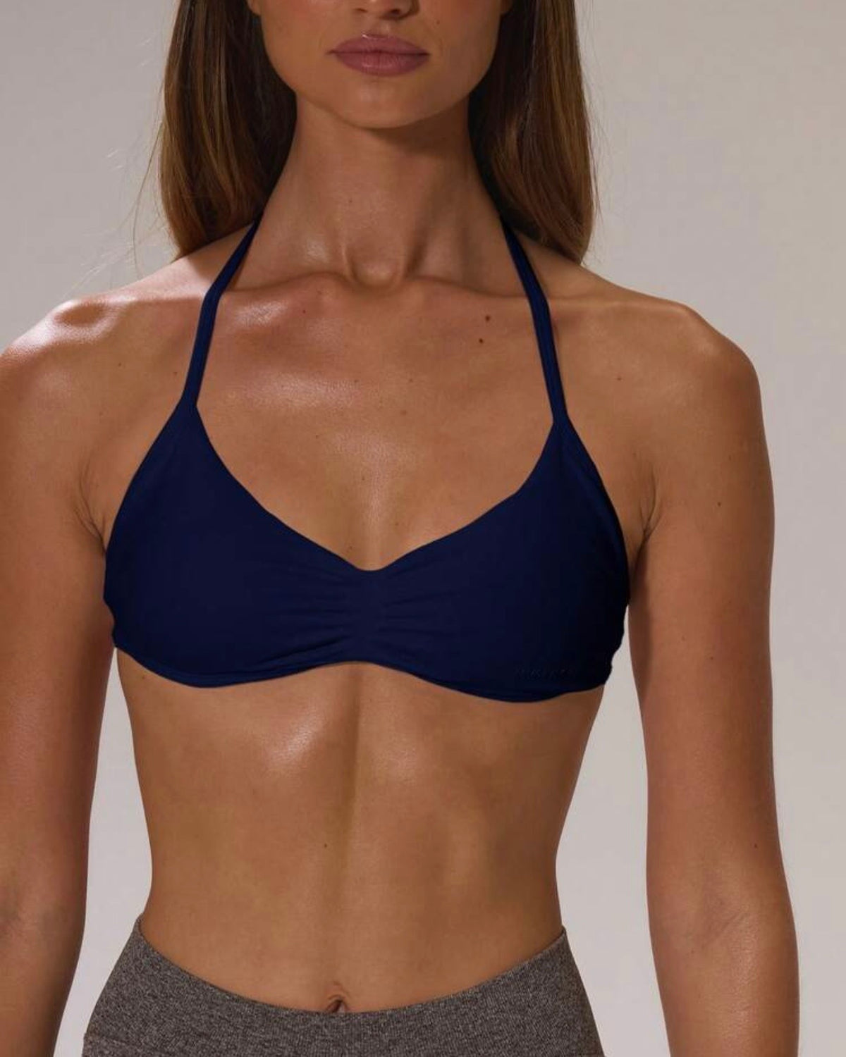 Top deportivo azul