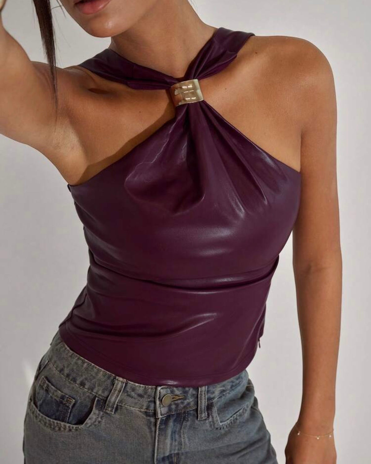 Top violeta