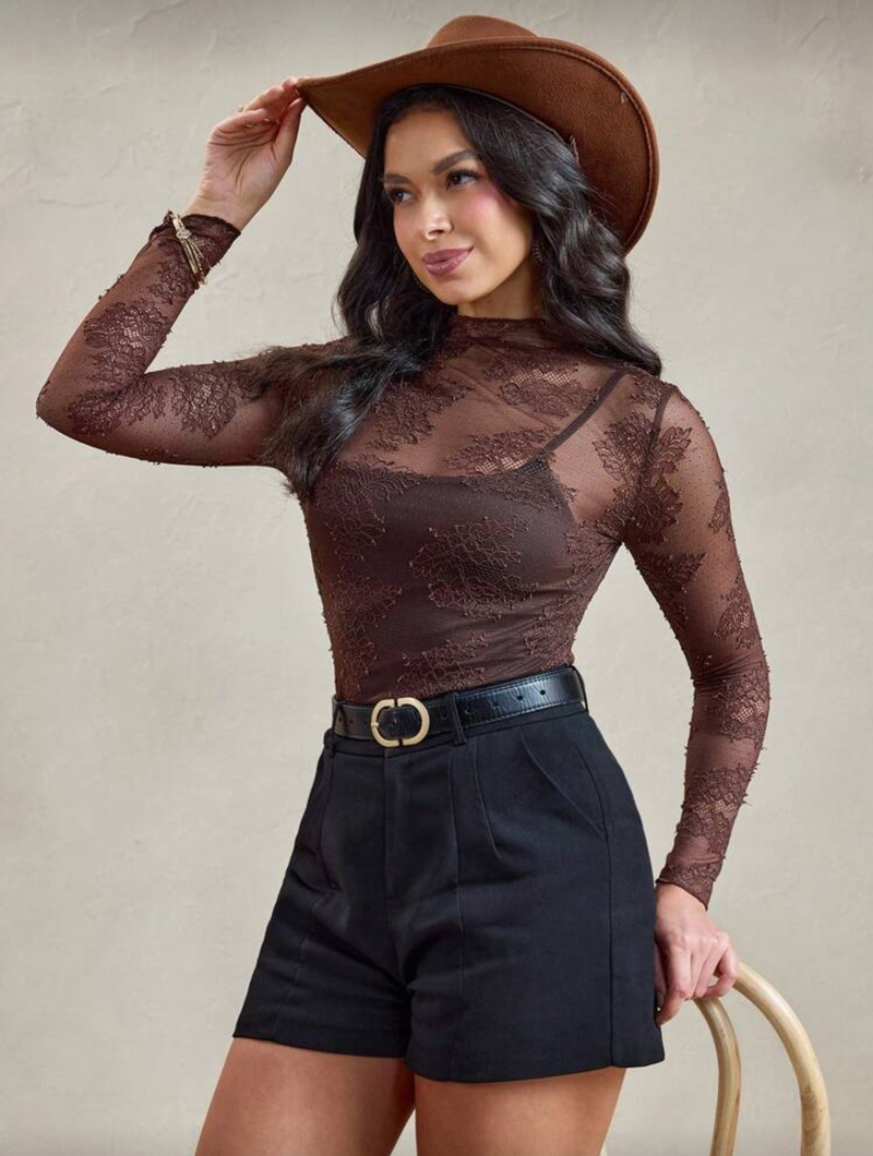 Blusa de encaje