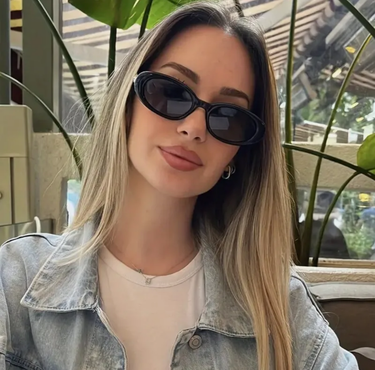 Lentes de sol negros