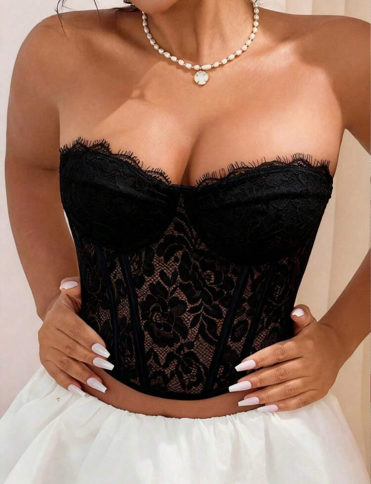 Corset de encaje negro