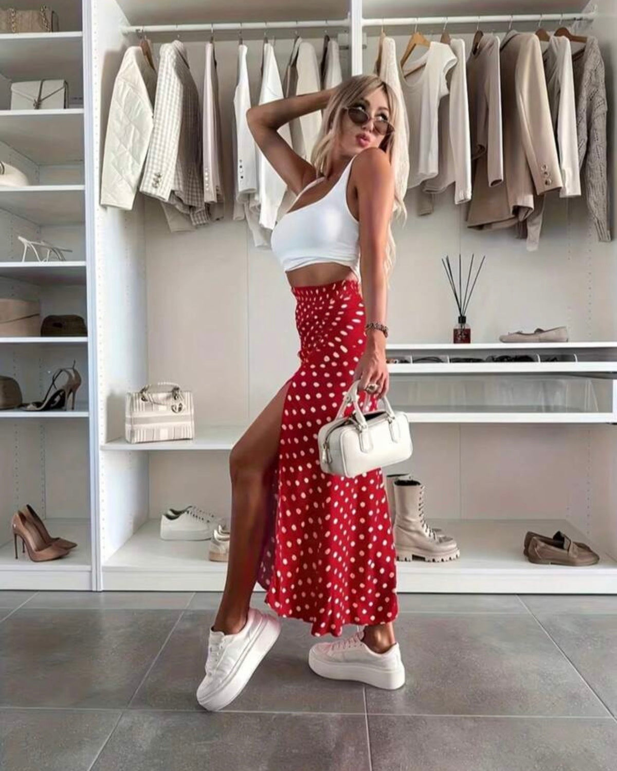 Falda roja larga