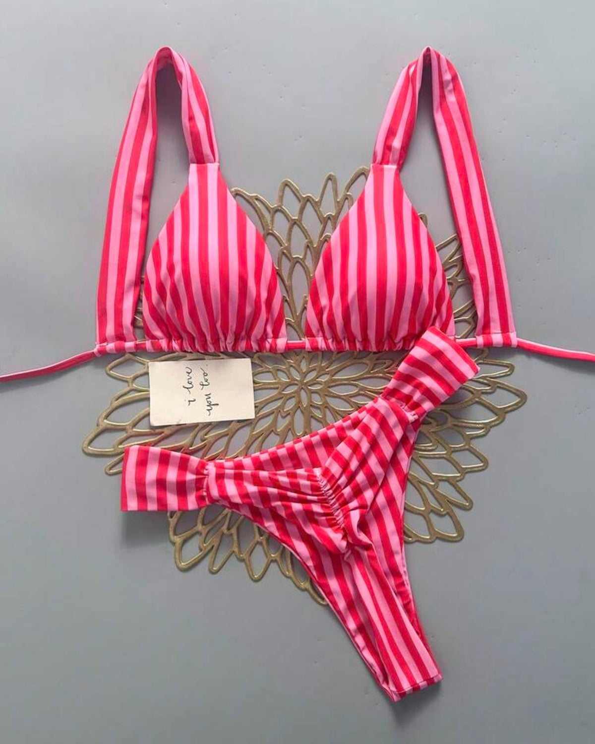 Traje de baño rayado