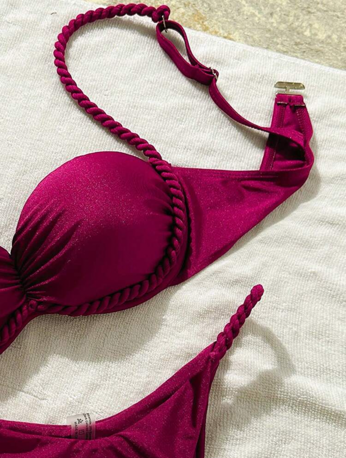 Traje de baño vino
