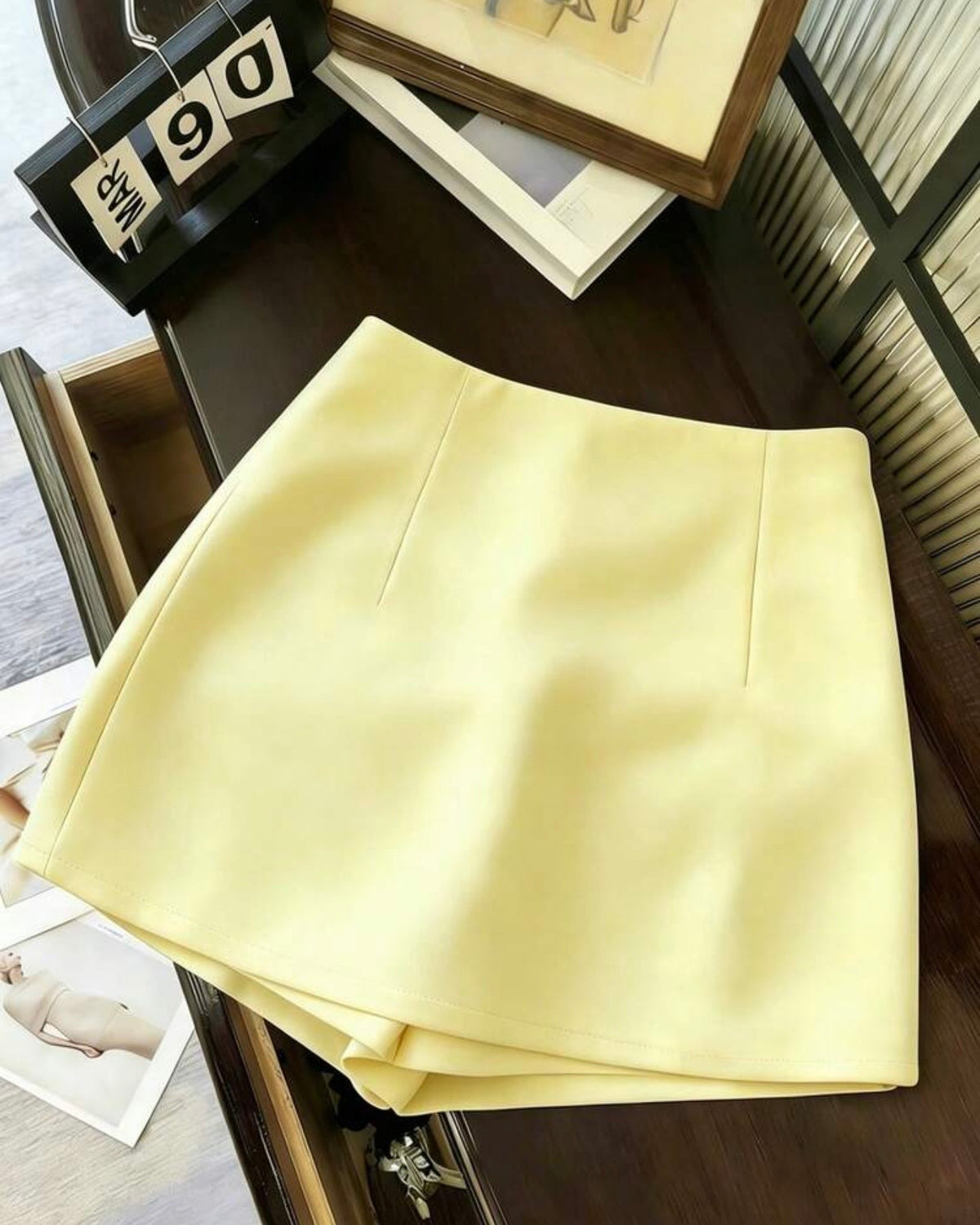 Short enagua amarillo de botones francilia