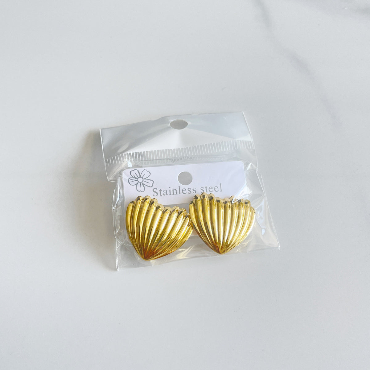 Aretes