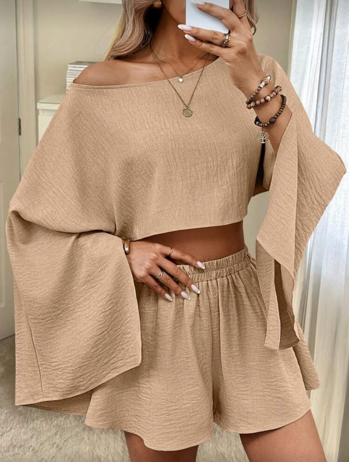 Conjunto beige