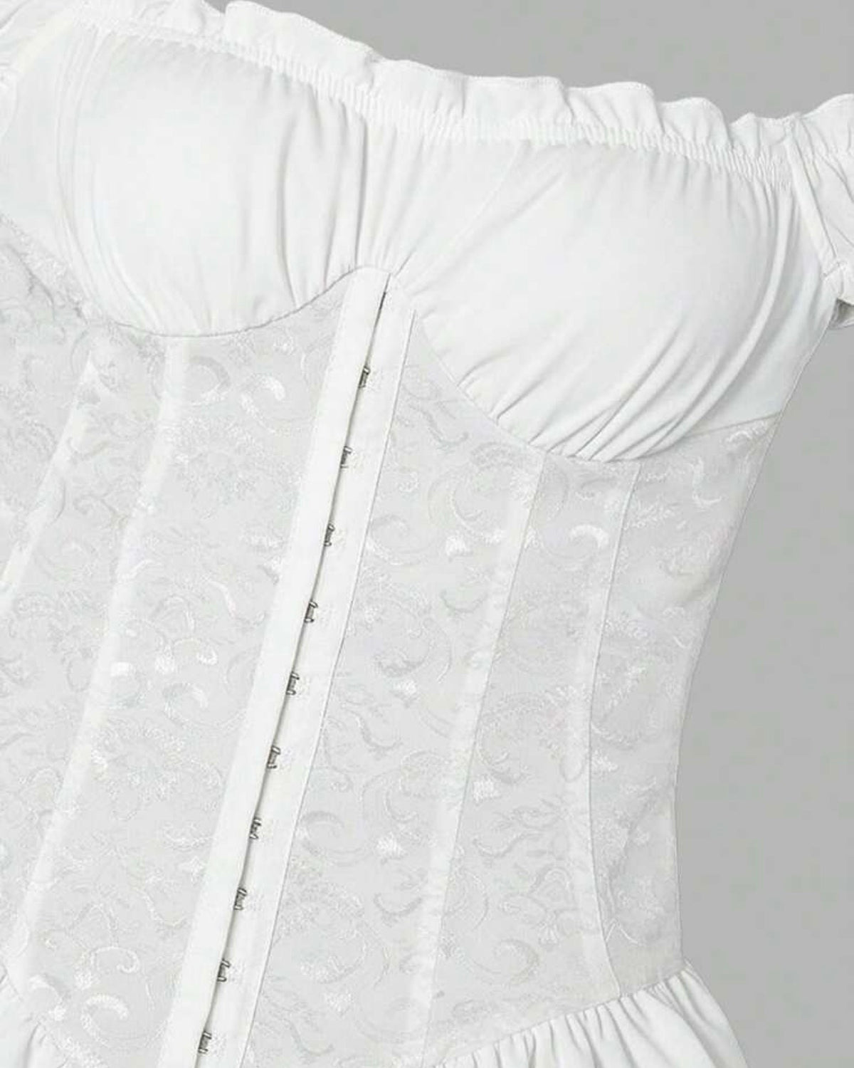 Vestido blanco con corset