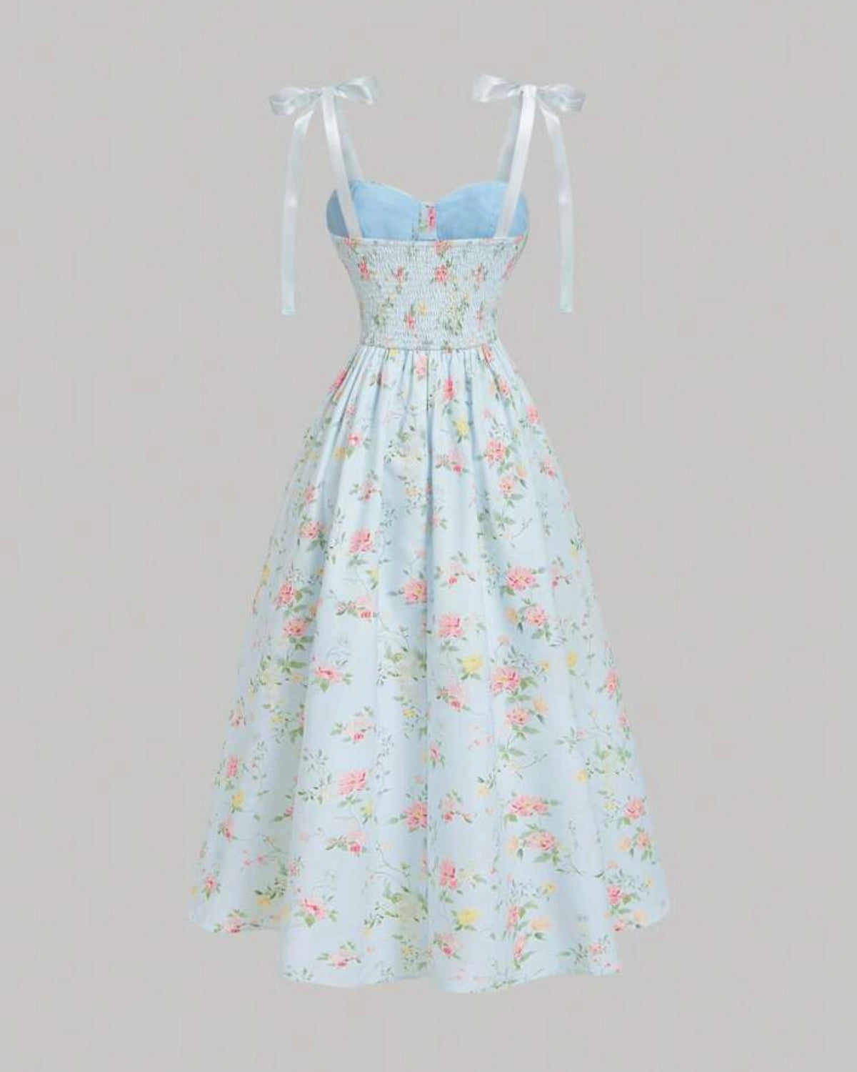 Vestido celeste flores rosa