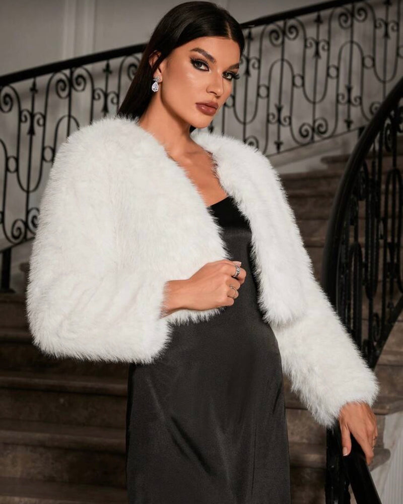 Chaqueta peluda blanca