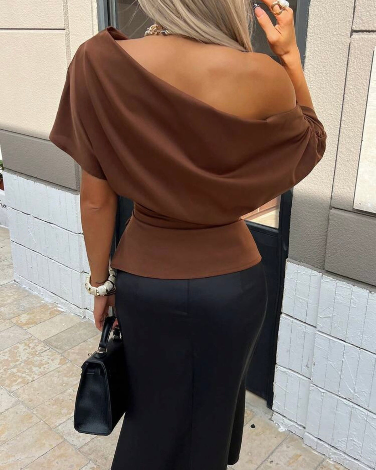 Blusa café