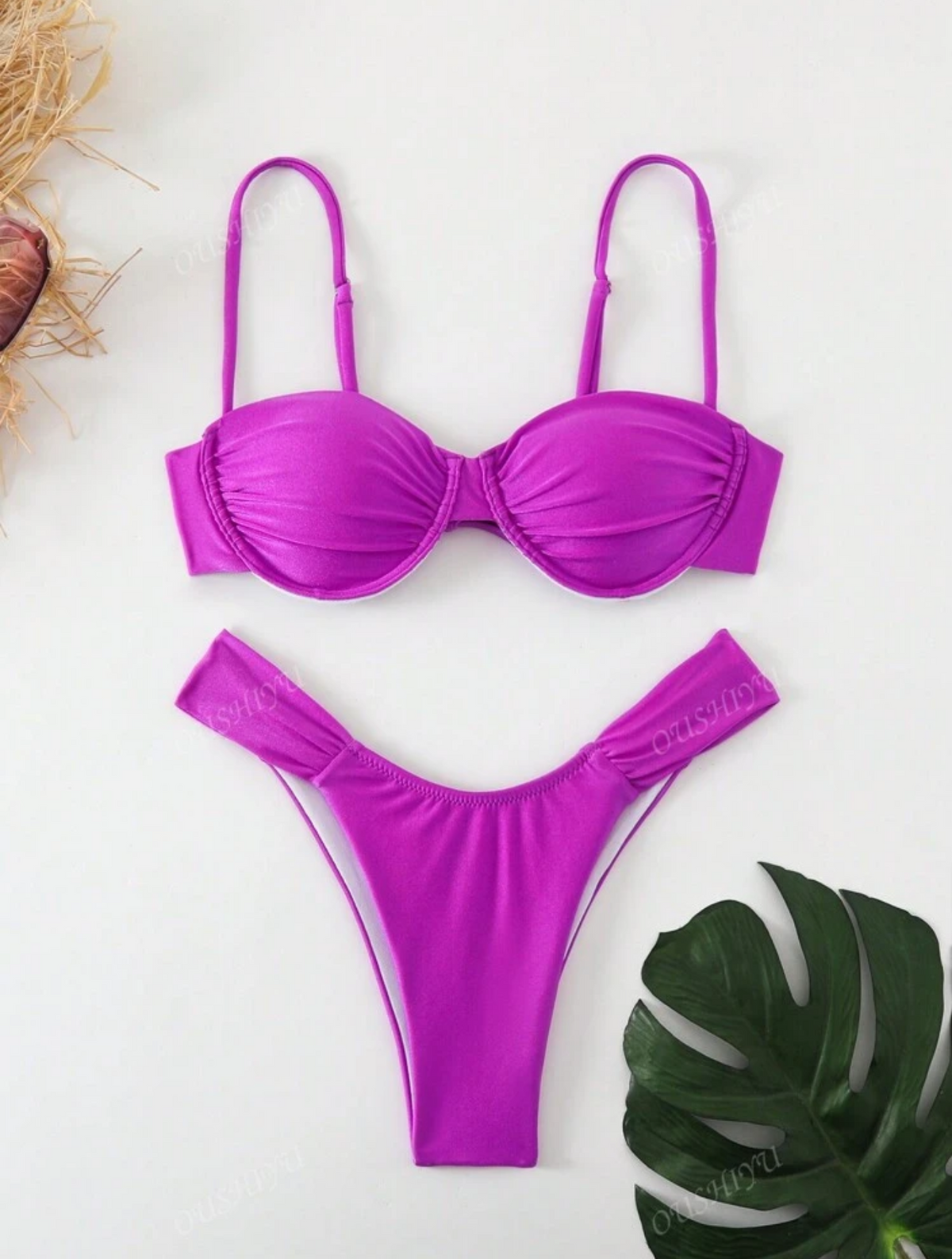 Traje de baño morado