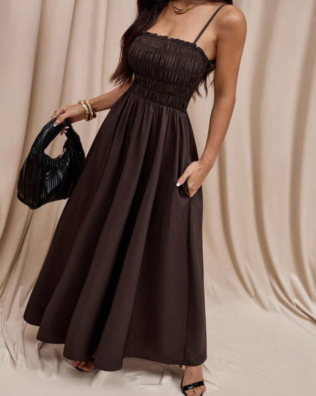 Vestido café petite