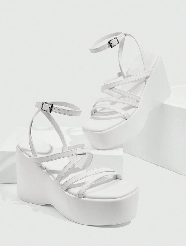 Sandalias blancas