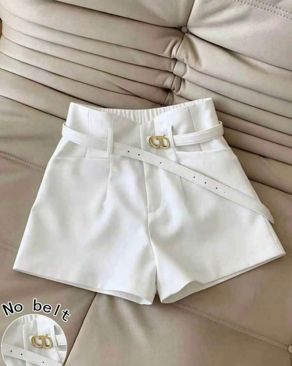 Short blanco