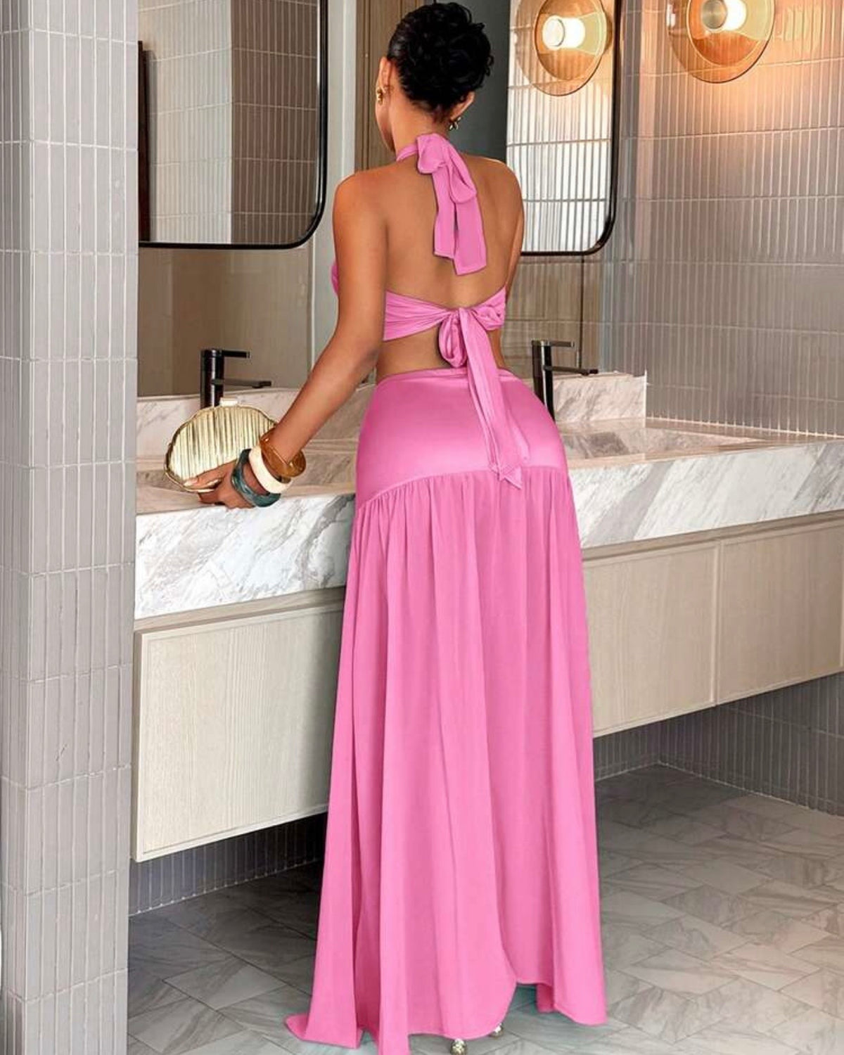 Vestido con abertura