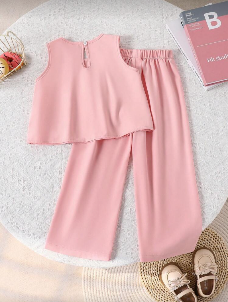 Conjunto de niña con lazos