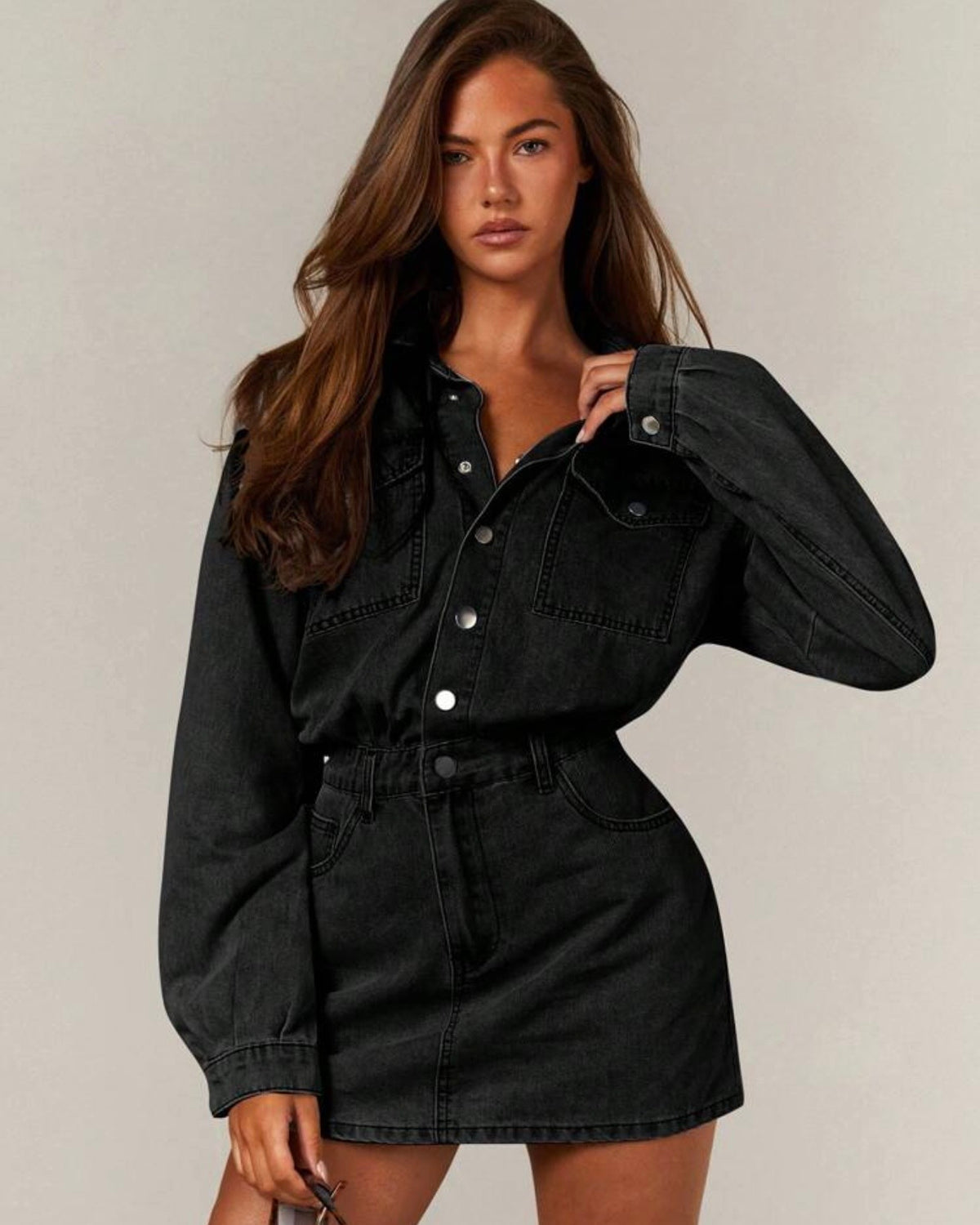 Vestido negro de mezclilla