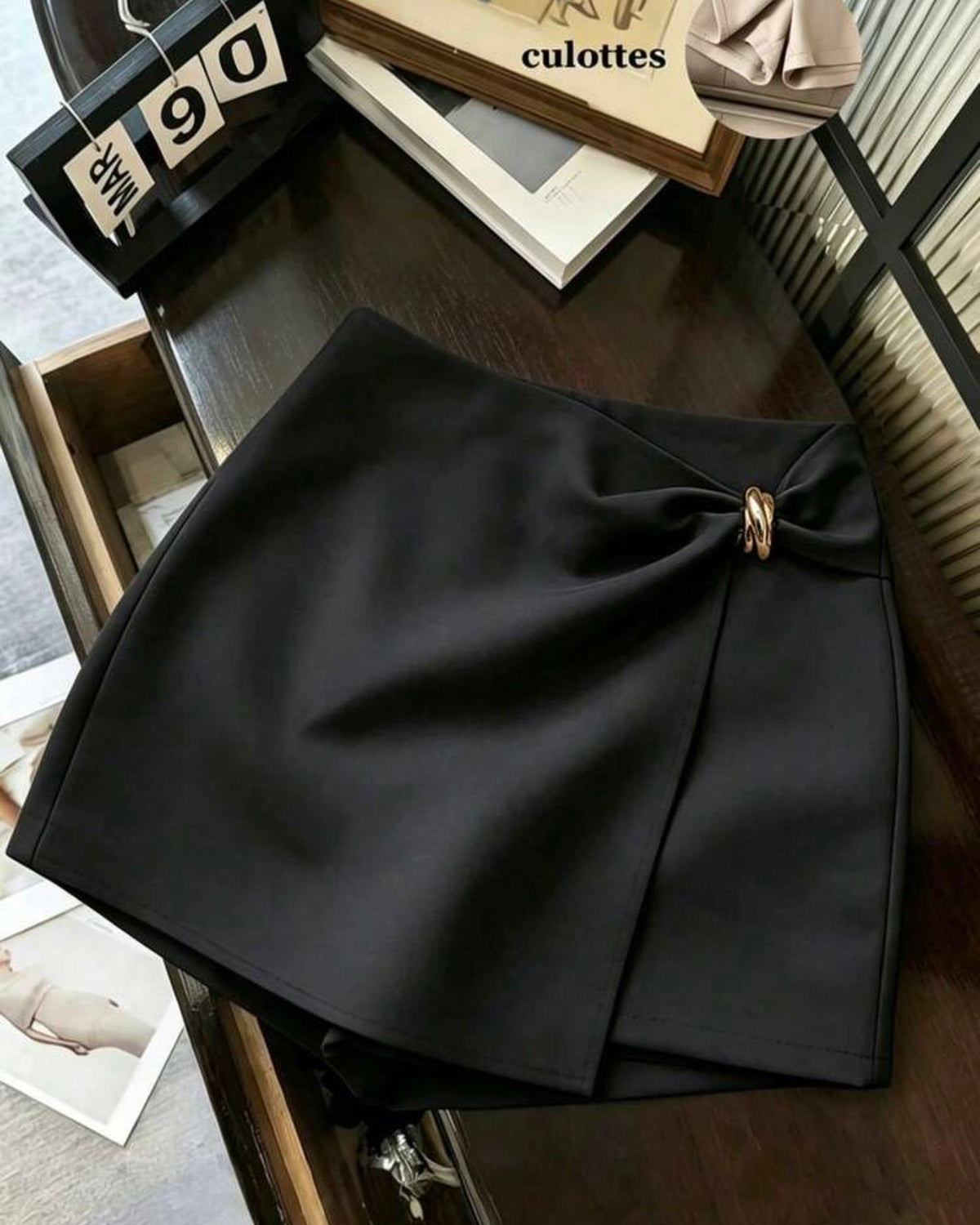 Short enagua negro