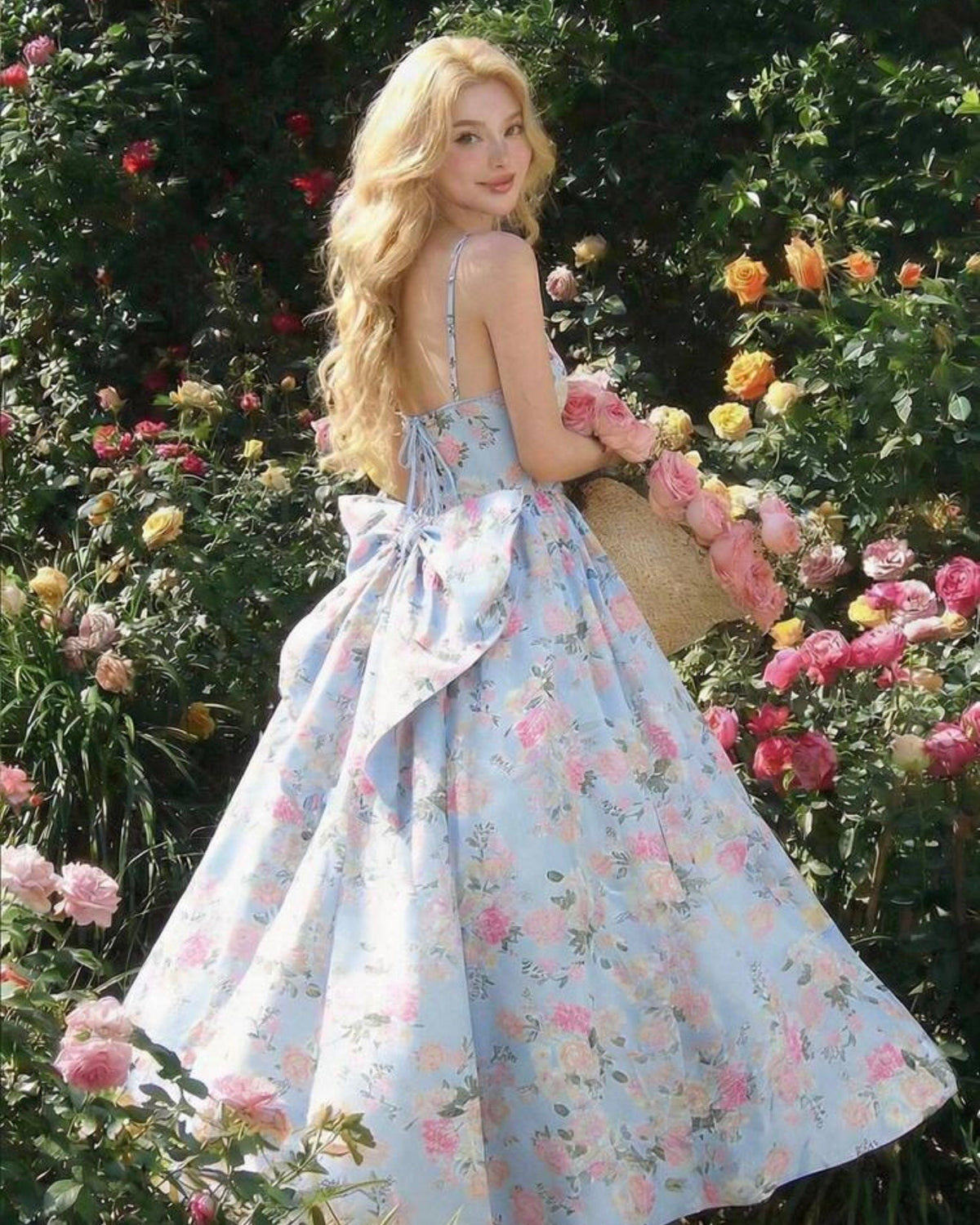Vestido celeste floreado